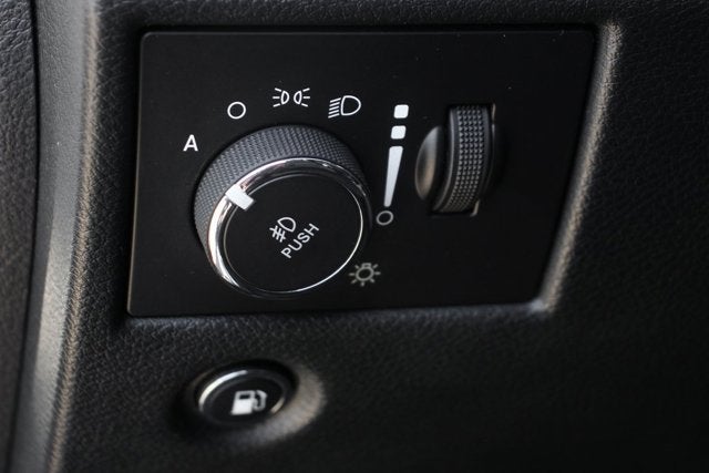 2020 Jeep Grand Cherokee Summit