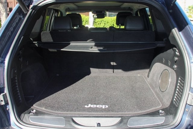 2020 Jeep Grand Cherokee Summit