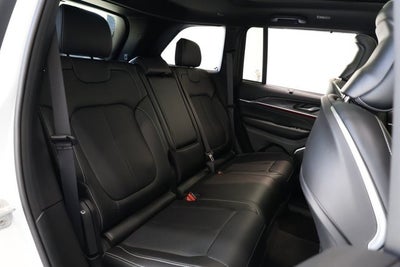 2025 Jeep Grand Cherokee Overland