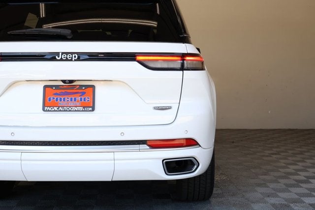 2022 Jeep Grand Cherokee Summit