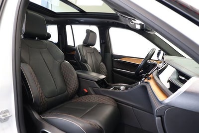 2022 Jeep Grand Cherokee Summit