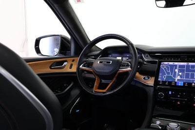 2022 Jeep Grand Cherokee Summit