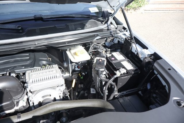 2023 Jeep Wagoneer Base