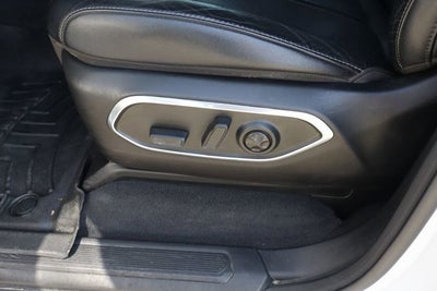 2023 Jeep Wagoneer Base