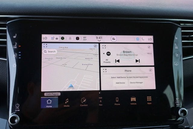 2023 Jeep Wagoneer Base