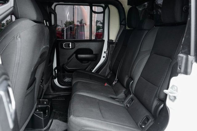 2020 Jeep Gladiator Sport