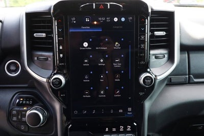 2024 RAM 1500 Big Horn/Lone Star