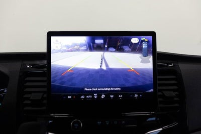 2023 Ford Transit Passenger Wagon XLT