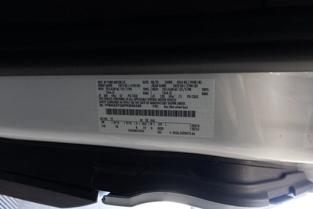 2023 Ford Transit Passenger Wagon XLT