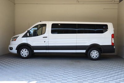 2023 Ford Transit Passenger Wagon XLT