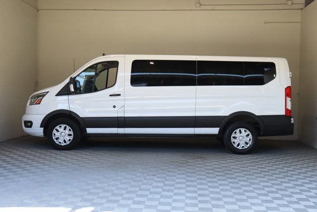 2023 Ford Transit Passenger Wagon XLT