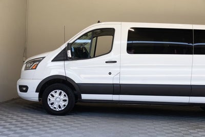 2023 Ford Transit Passenger Wagon XLT