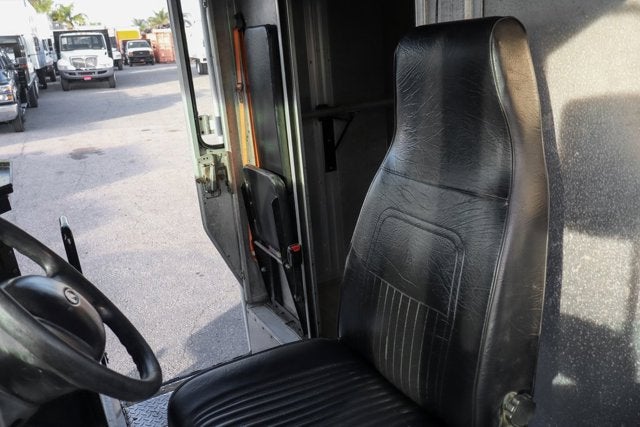 2017 Ford E-350SD Base