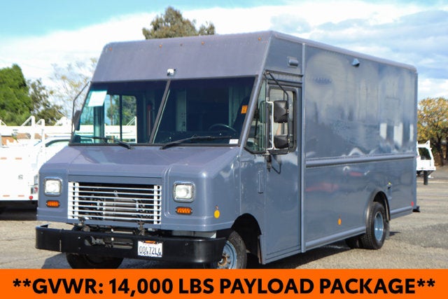 2019 Ford E-450SD Base