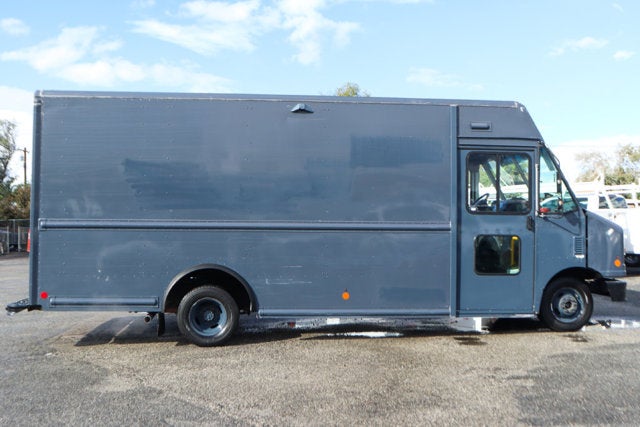 2019 Ford E-450SD Base