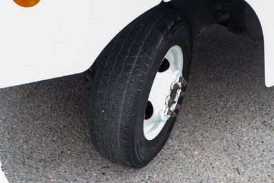 2013 Ford E-450SD Base