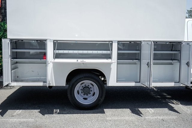 2024 Ford F-450SD XL