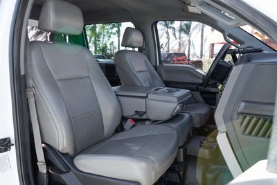 2017 Ford F-550SD XL