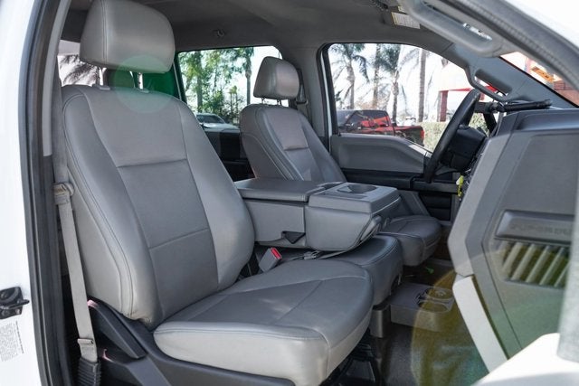 2017 Ford F-550SD XL