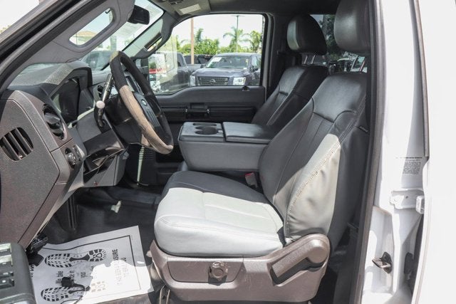 2013 Ford F-550SD XL