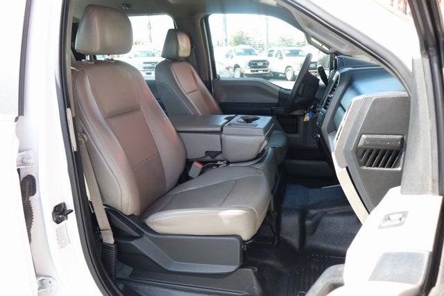 2017 Ford F-550SD XL