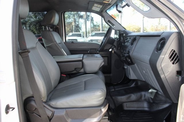 2016 Ford F-550SD XL