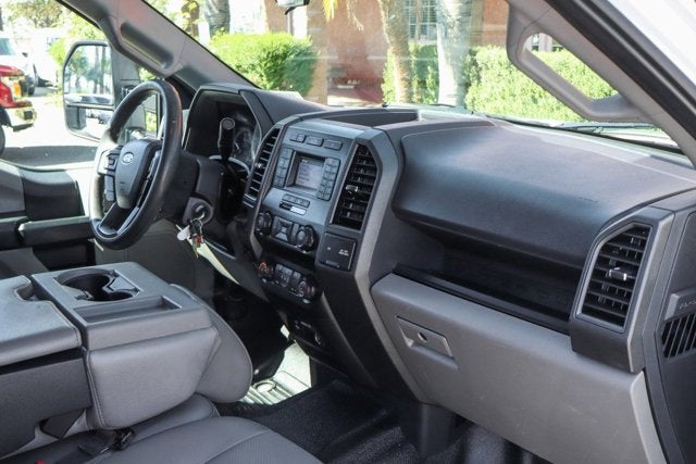 2022 Ford F-550SD XL