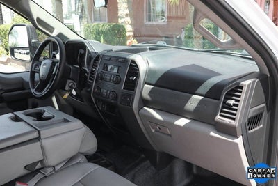 2017 Ford F-550SD XL