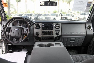 2016 Ford F-550SD XLT