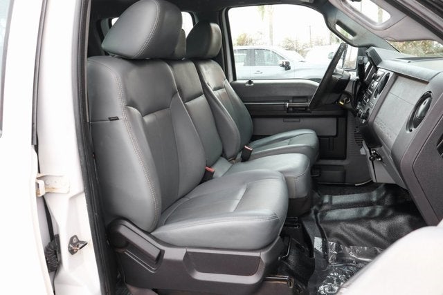 2011 Ford F-550SD XL