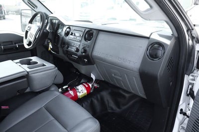 2016 Ford F-550SD XL