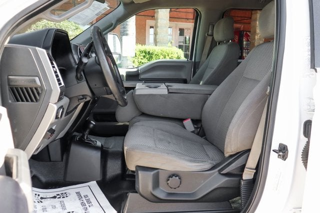 2017 Ford F-550SD XLT