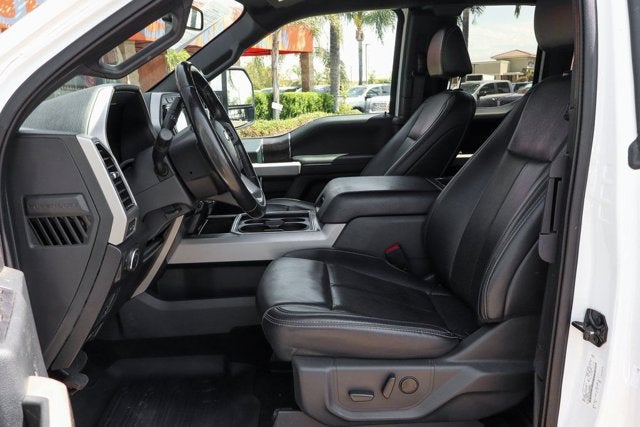 2022 Ford F-550SD Lariat