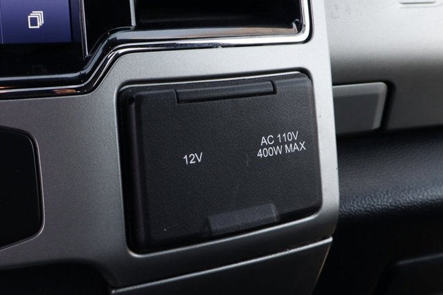 2022 Ford F-550SD Lariat