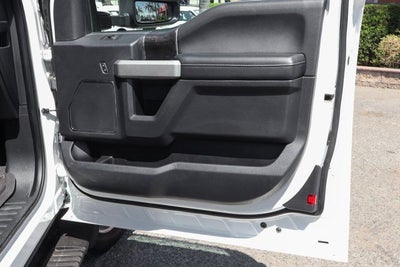 2022 Ford F-550SD Lariat