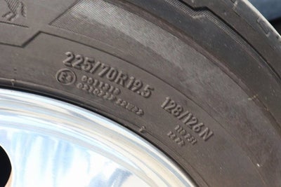 2022 Ford F-550SD Lariat