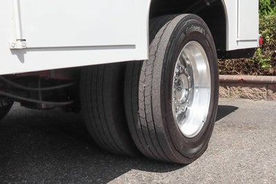 2022 Ford F-550SD Lariat