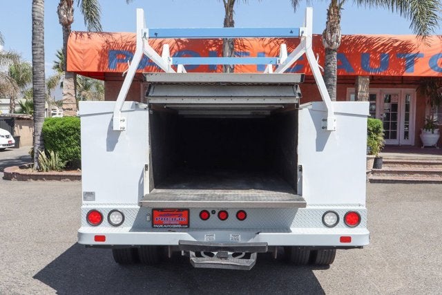 2022 Ford F-550SD Lariat