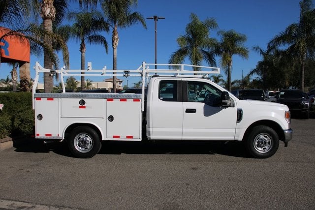 2022 Ford Super Duty F-350 SRW XL