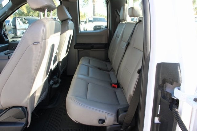 2022 Ford Super Duty F-350 SRW XL