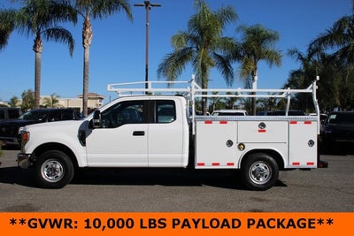 2022 Ford Super Duty F-350 SRW XL