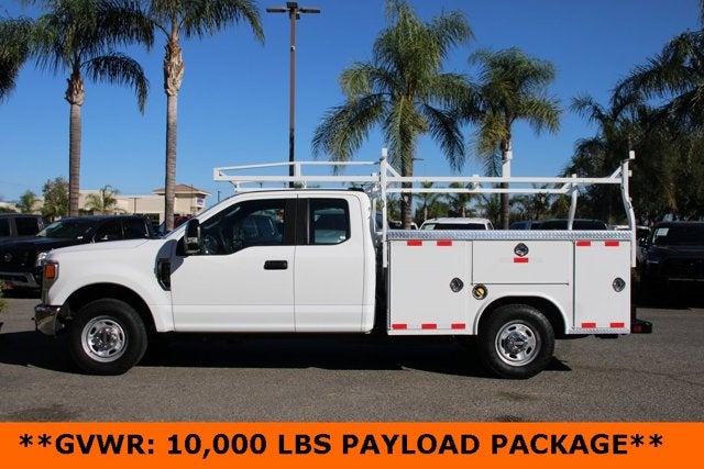 2022 Ford Super Duty F-350 SRW XL