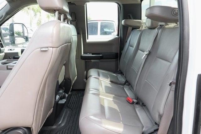 2018 Ford Super Duty F-350 SRW XL