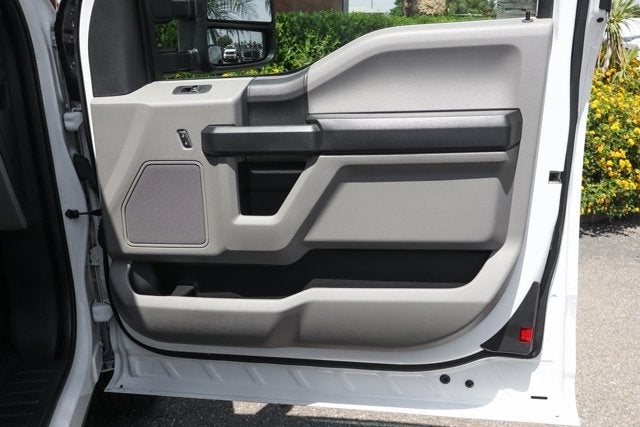 2022 Ford Super Duty F-350 SRW XL