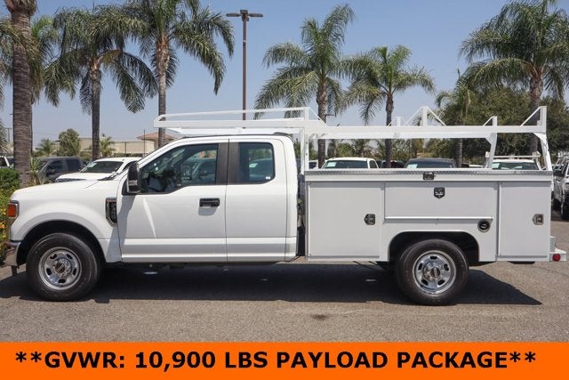 2022 Ford Super Duty F-350 SRW XL