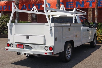 2022 Ford Super Duty F-350 SRW XL