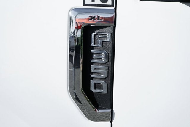 2022 Ford F-350SD XL