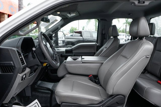 2022 Ford F-350SD XL