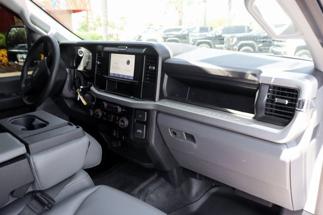 2025 Ford F-350SD XL