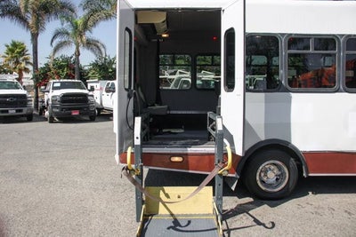 2012 Ford E-450SD Base